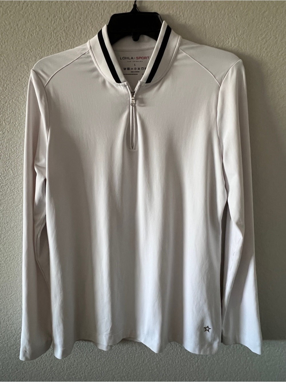 Lohla Sport Long Sleeve White 1/4 Zip Activewear Size Large Pullover